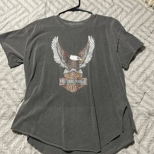 Pebby Forevee Vintage Side Slit Tee